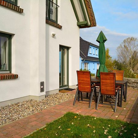 Reetdachhaus Im Fischerdorf 弗里斯特 外观 照片